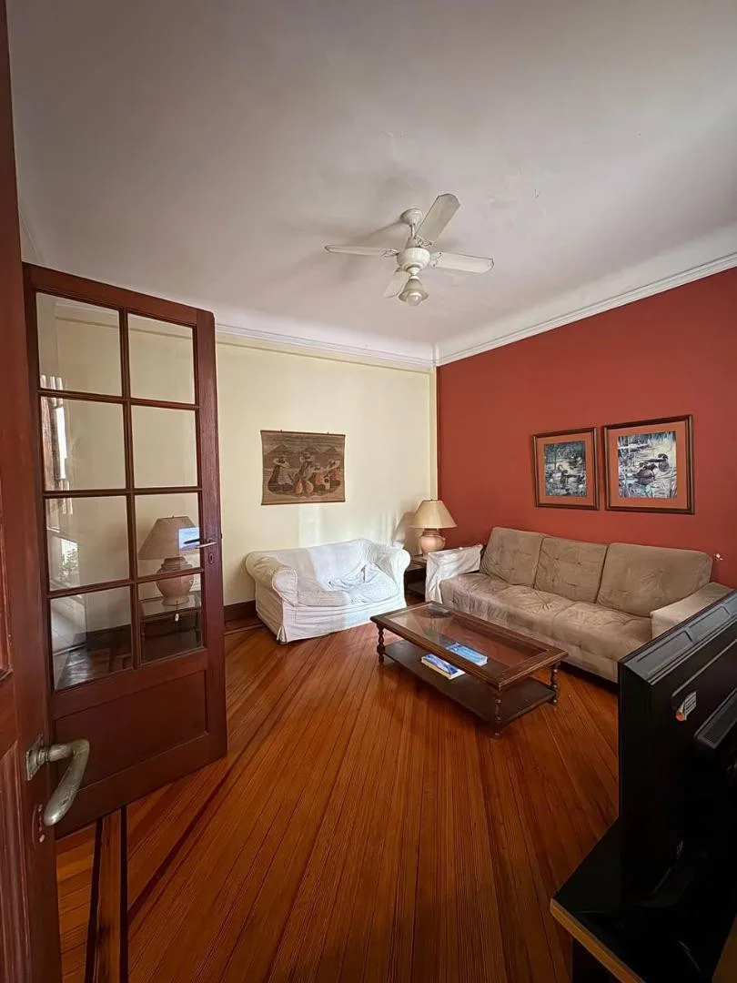 Fully furnished two-bedroom apartment in Recoleta