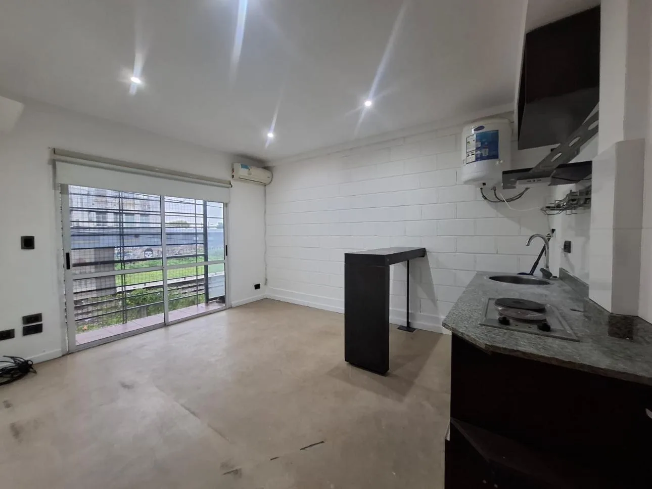 Two-room apartment with balcony in General San Martín
