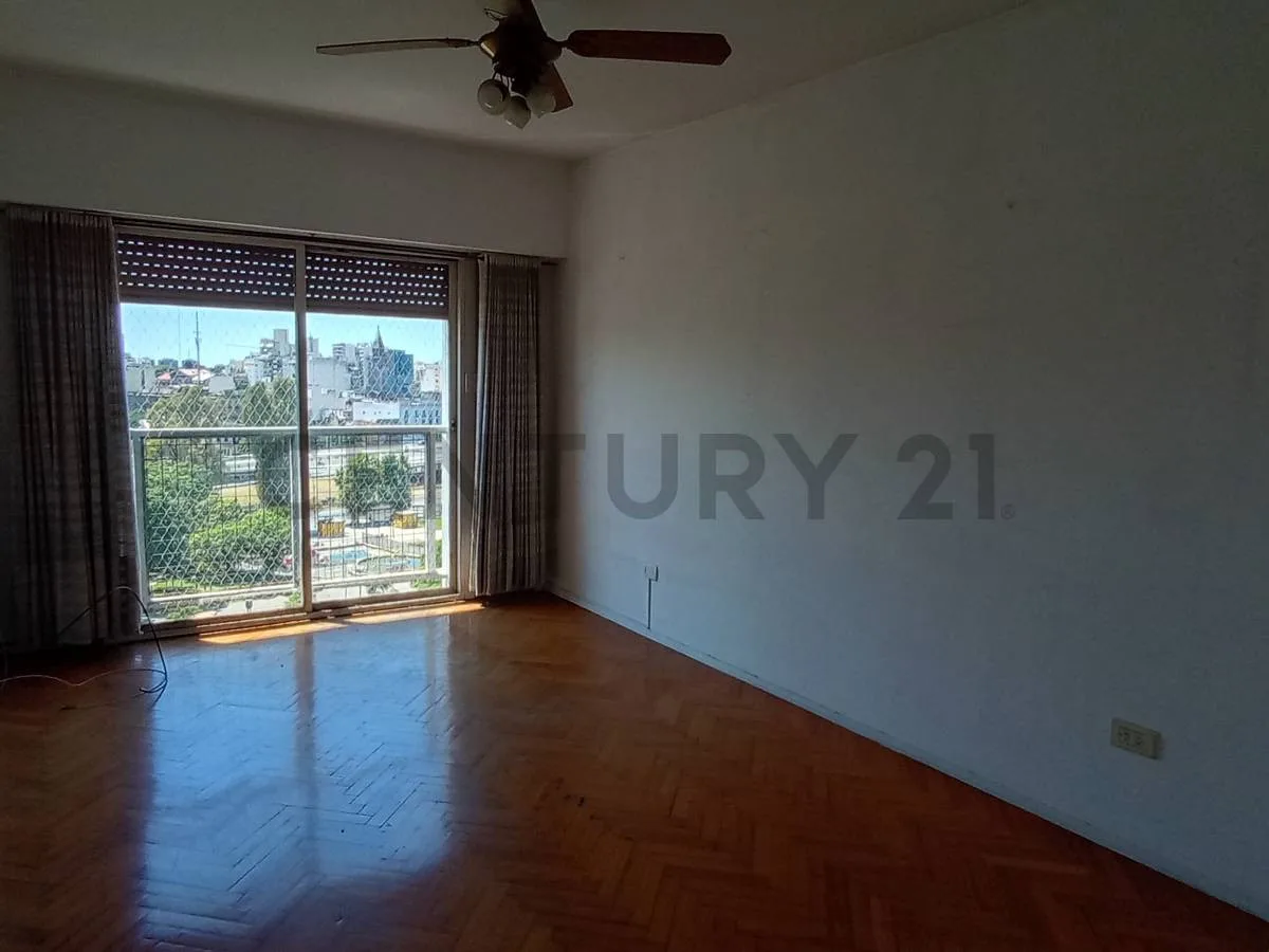 Трёхкомнатная квартира на 9-м этаже у Plaza Constitución в Constitución