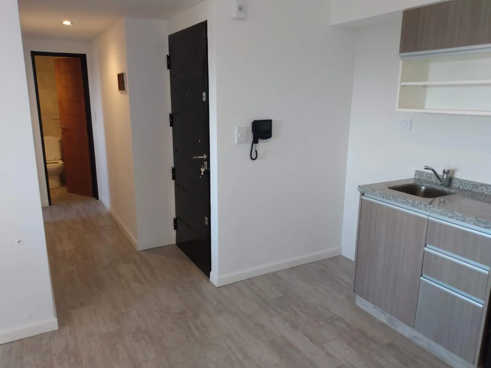 Departamento de 2 ambientes con balcón en Lomas de Zamora