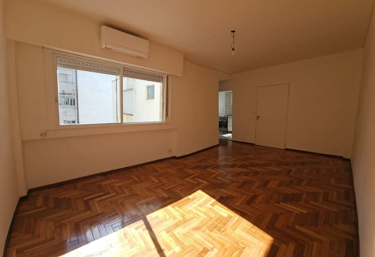 Refurbished one-bedroom apartment in Colegiales