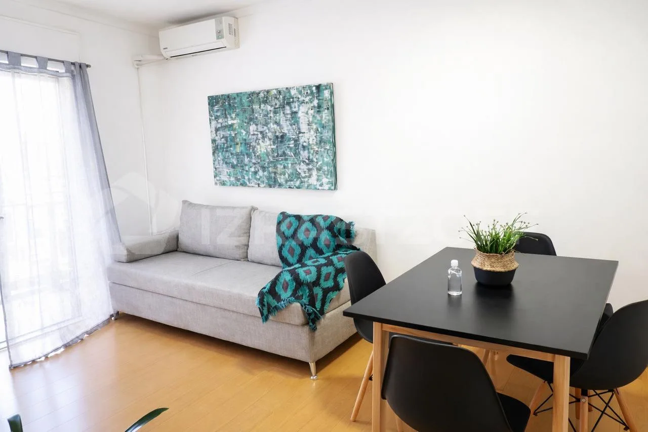 Apartamento de dois ambientes mobiliado em San Isidro