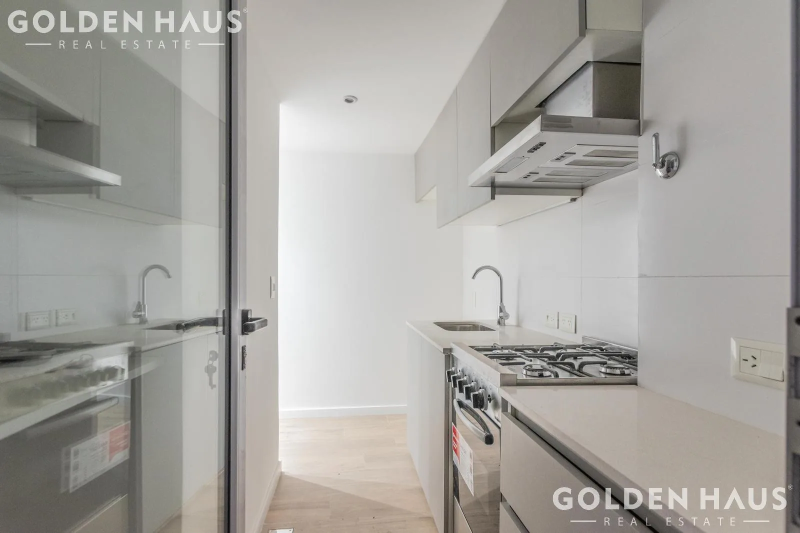 Apartamento de 2 ambientes no térreo em Recoleta