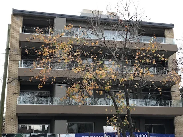 Two-room apartment with balcony in Victoria