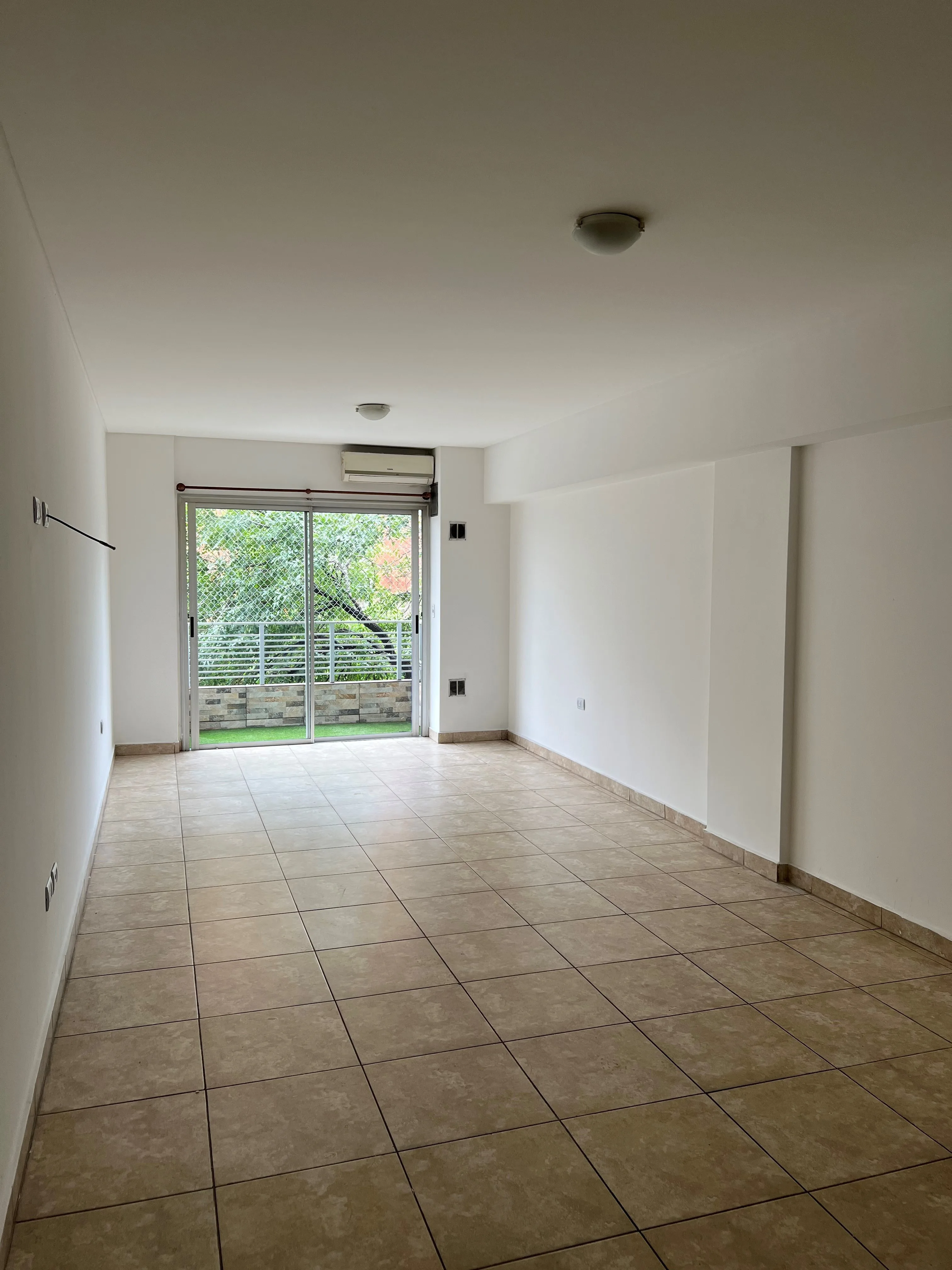 Квартира-студия с балконом в Boedo