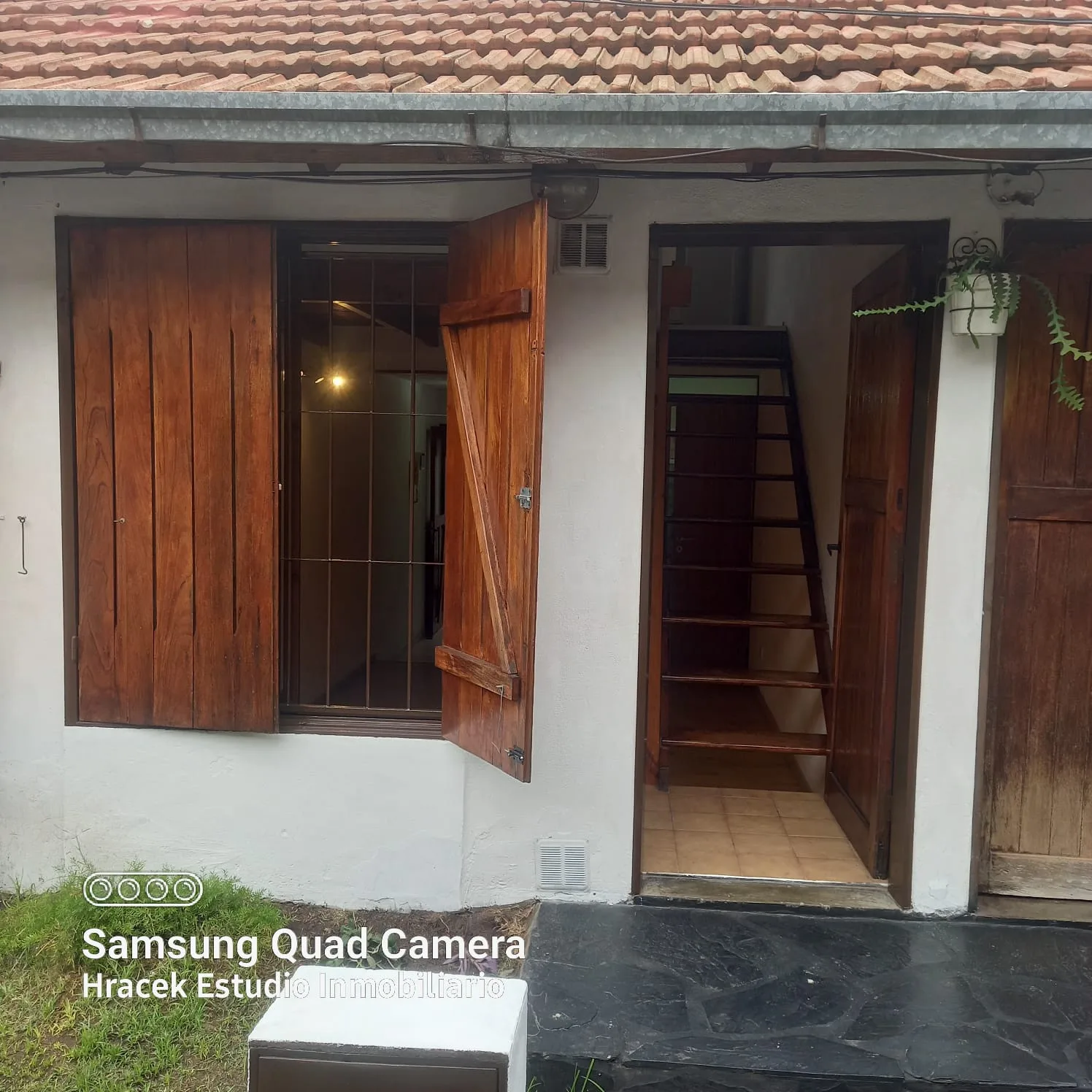 PH de 2 ambientes con patio en Castelar