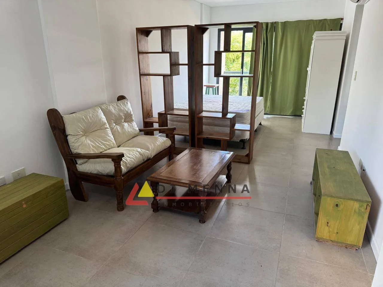 Квартира-студия с балконом в Villa Bosch