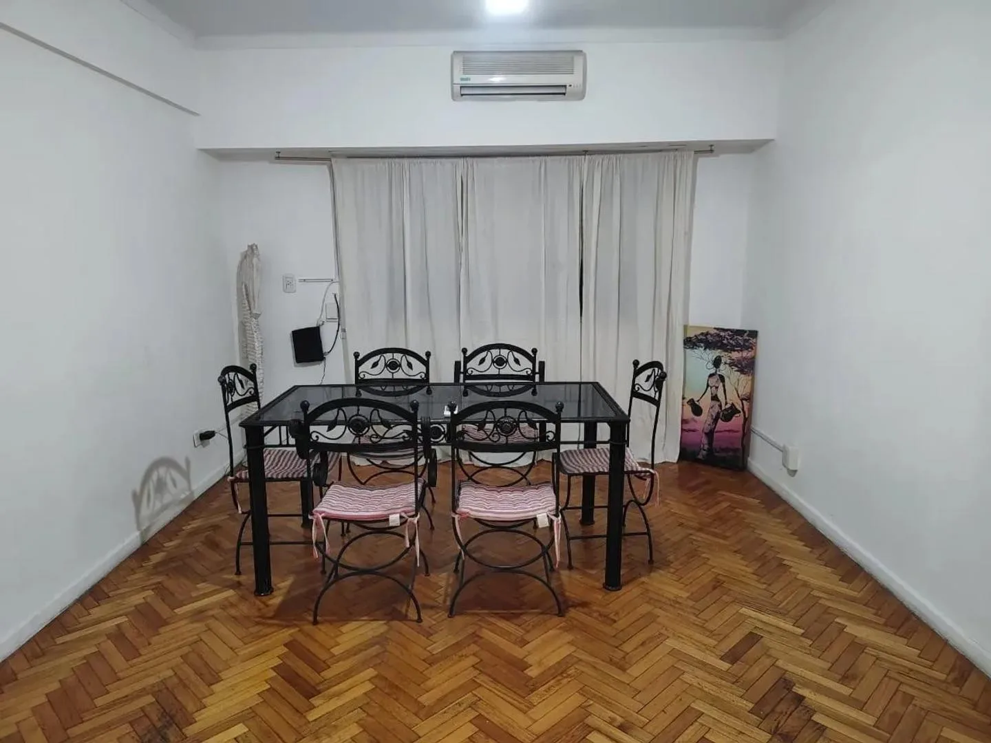 Apartamento mobiliado de 3 ambientes com 2 dormitórios em Recoleta