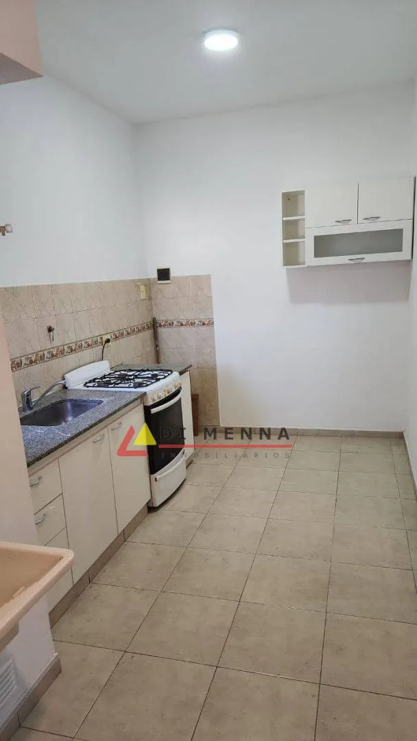 Квартира с 1 спальней в Caseros, Tres de Febrero