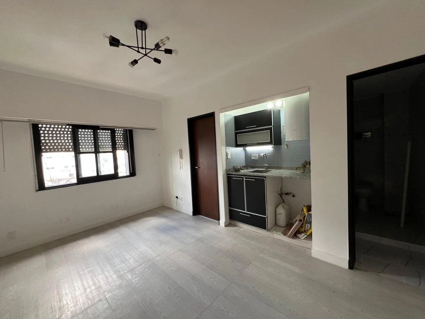 Квартира с 1 спальней в Castelar Norte, Morón