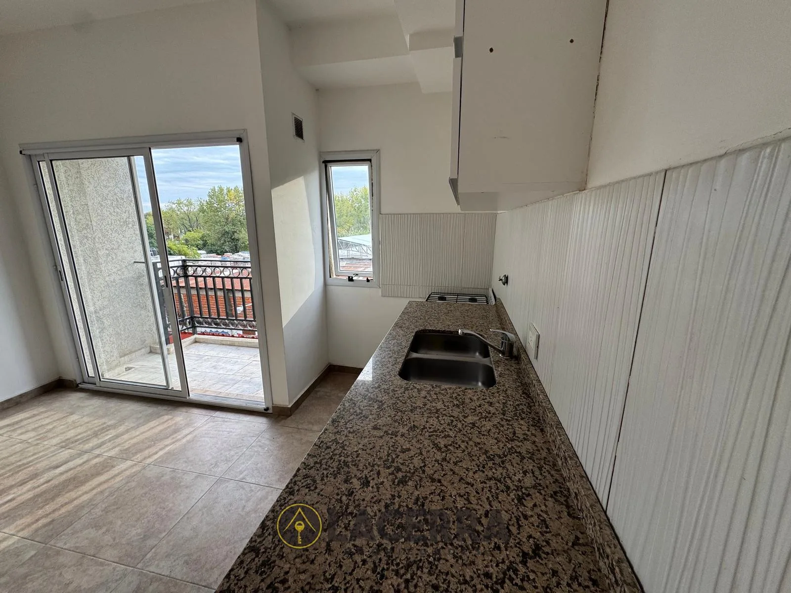 Two-room apartment with balcony in General San Martín