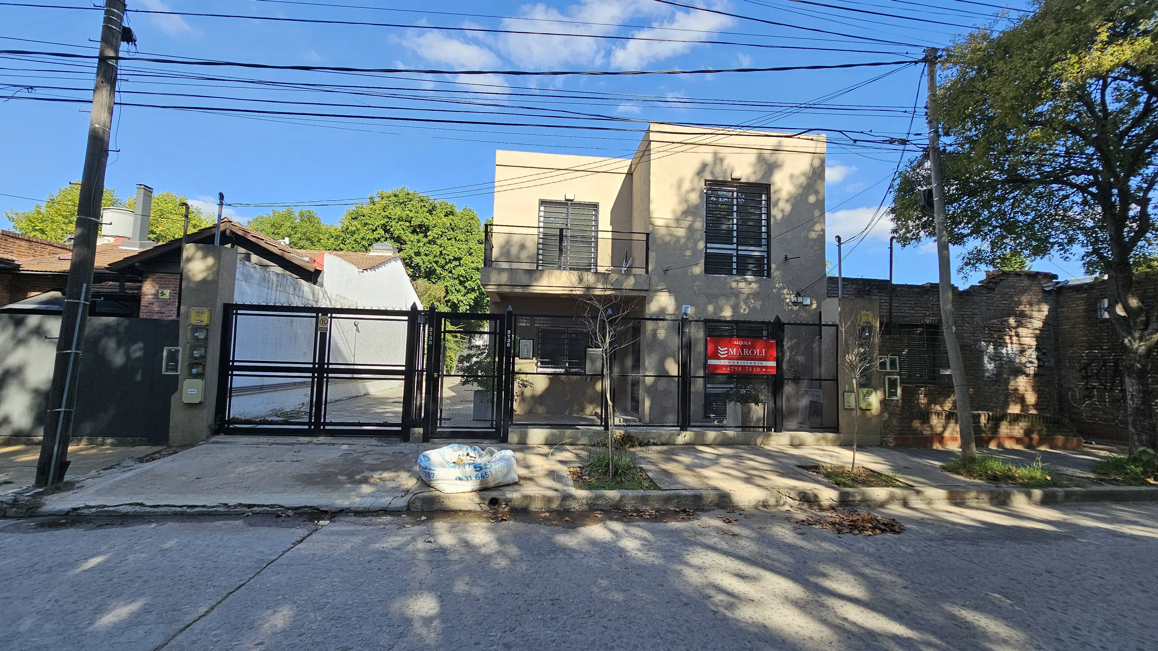 Kitnet térrea com varanda em Martínez