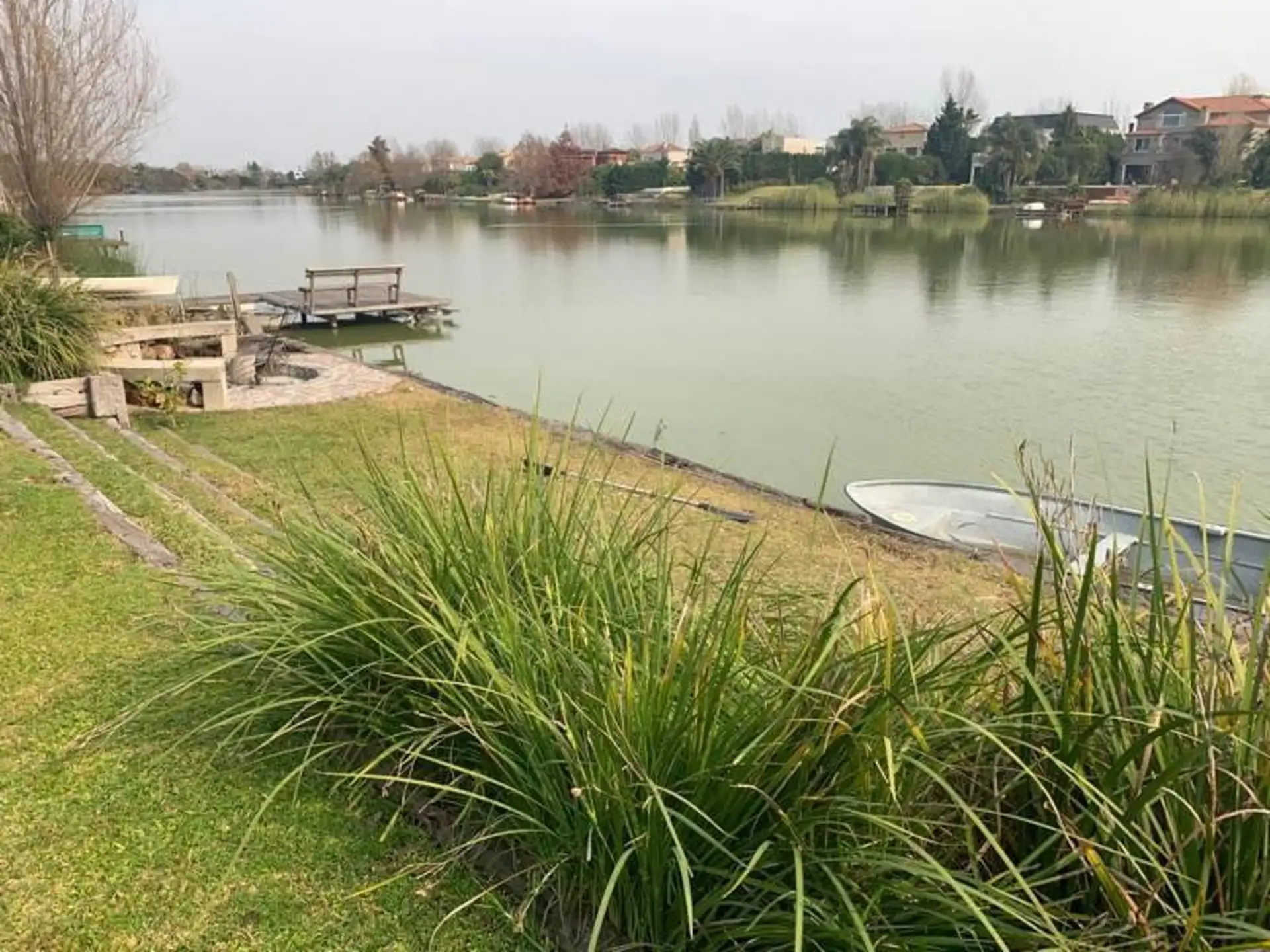 Four-bedroom two-storey house in Tigre Centro