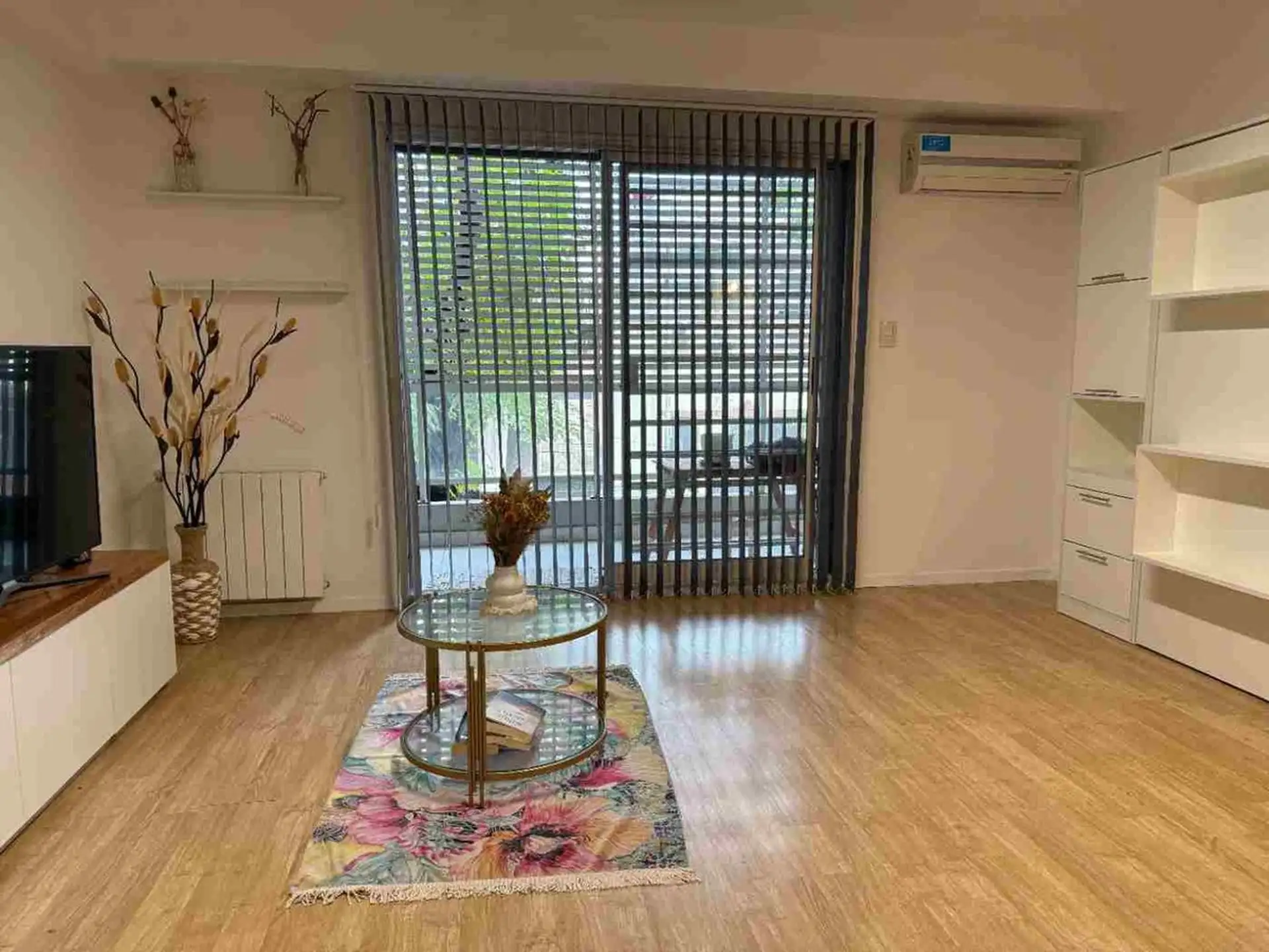 Apartamento mobiliado de 1 dormitório em Caballito