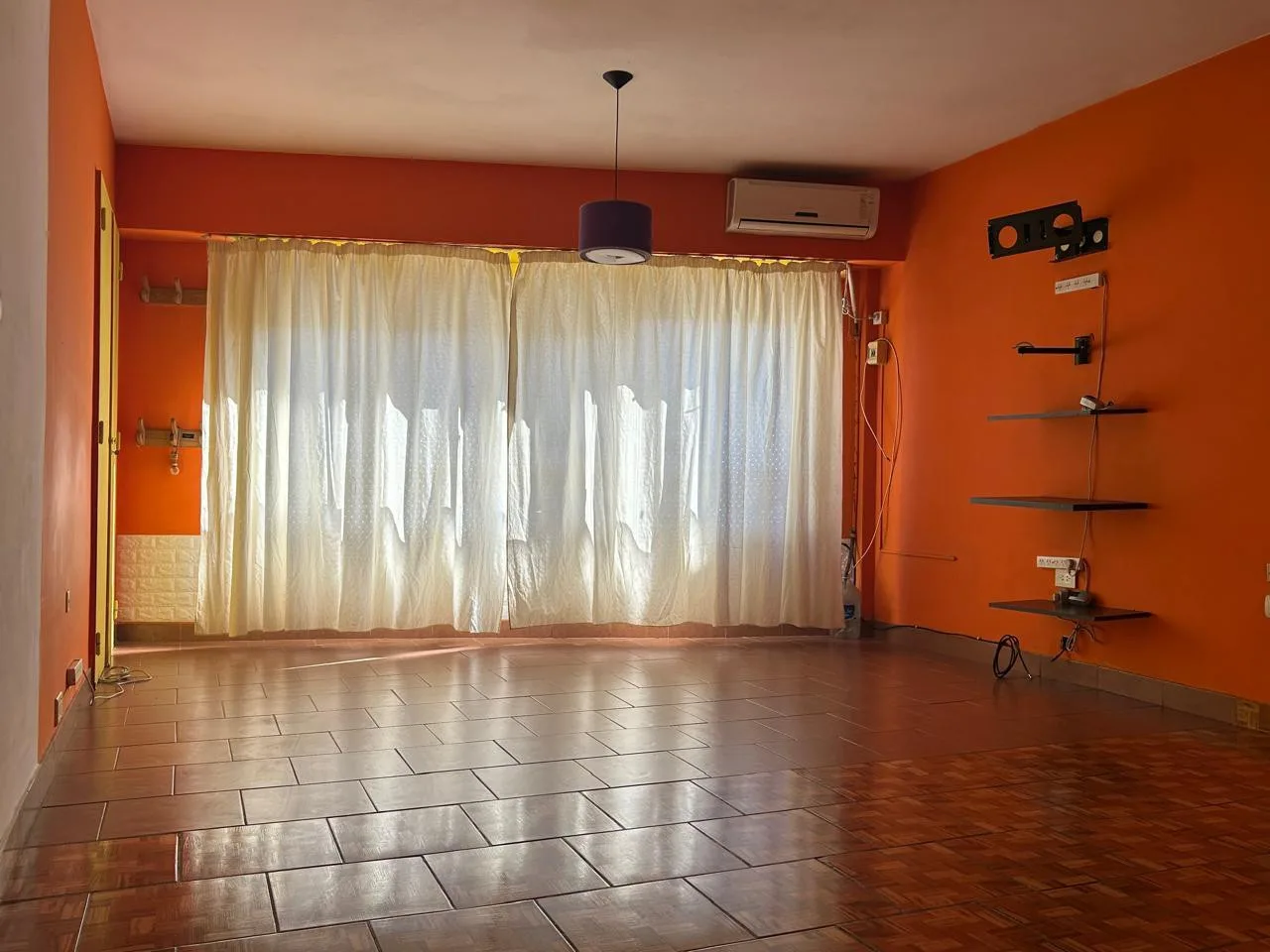 Departamento monoambiente contrafrente en Floresta