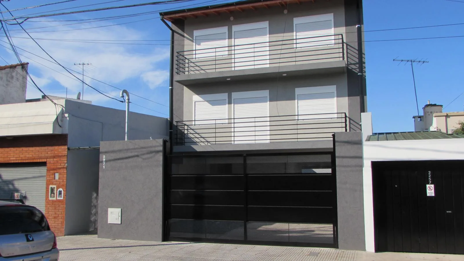Two-room apartment with parking in Vicente López