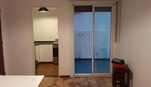 Departamento de 2 ambientes en planta baja con patio en Belgrano