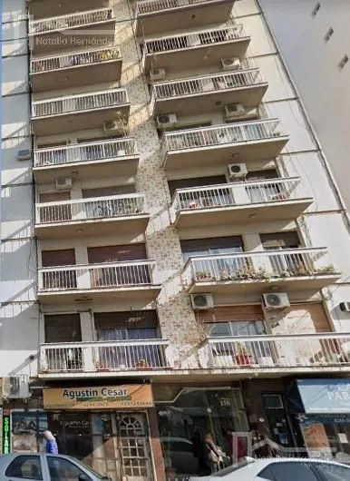 Departamento de 2 ambientes en Lomas de Zamora centro