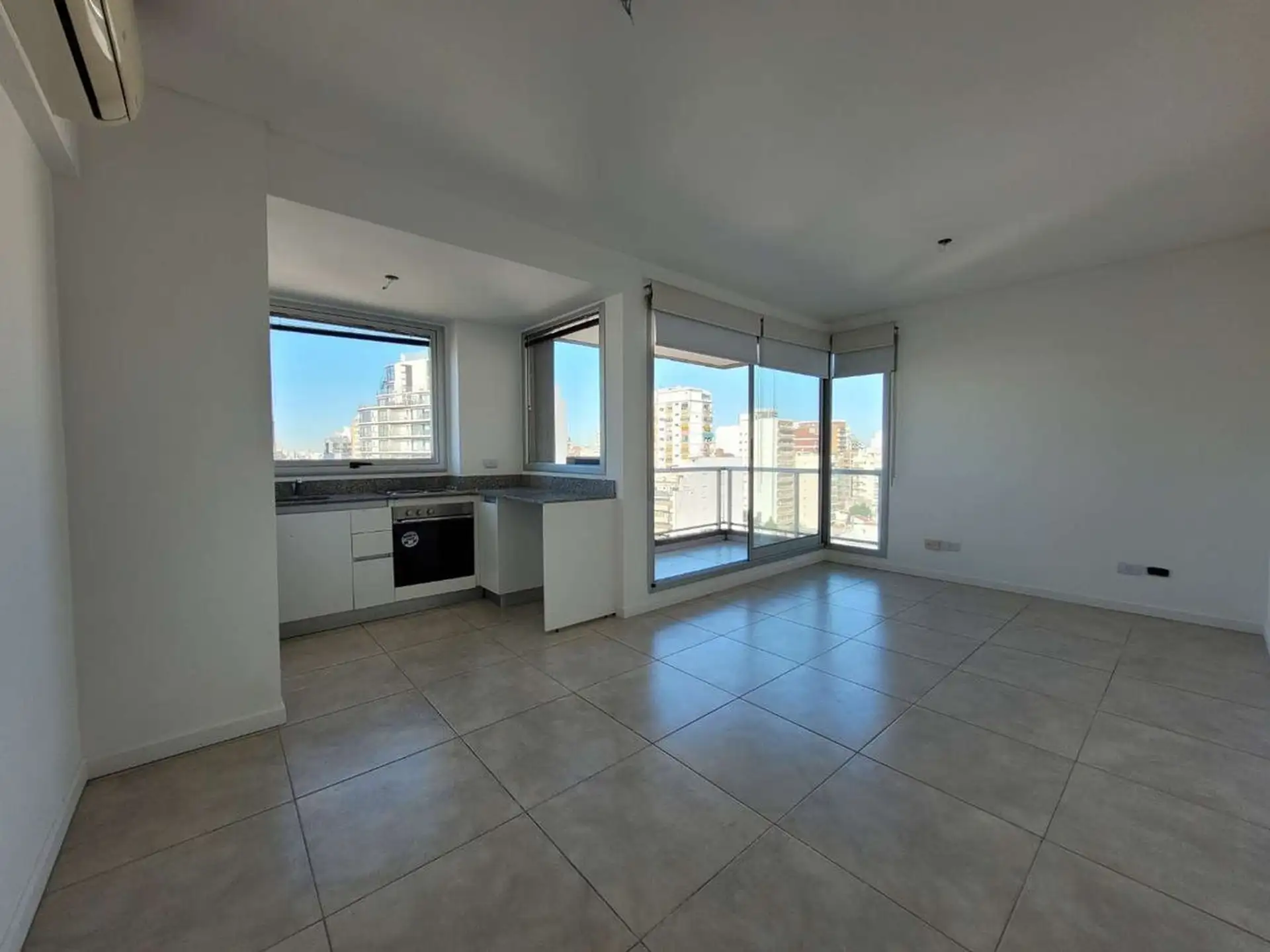 Квартира с 2 комнатами в Villa Urquiza с бассейном и спортзалом