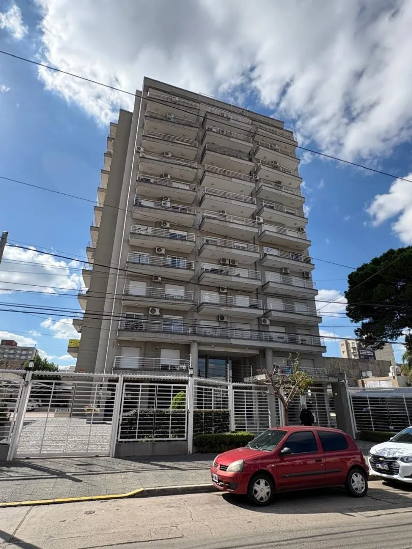 Квартира с 1 спальней в Caseros, Tres de Febrero