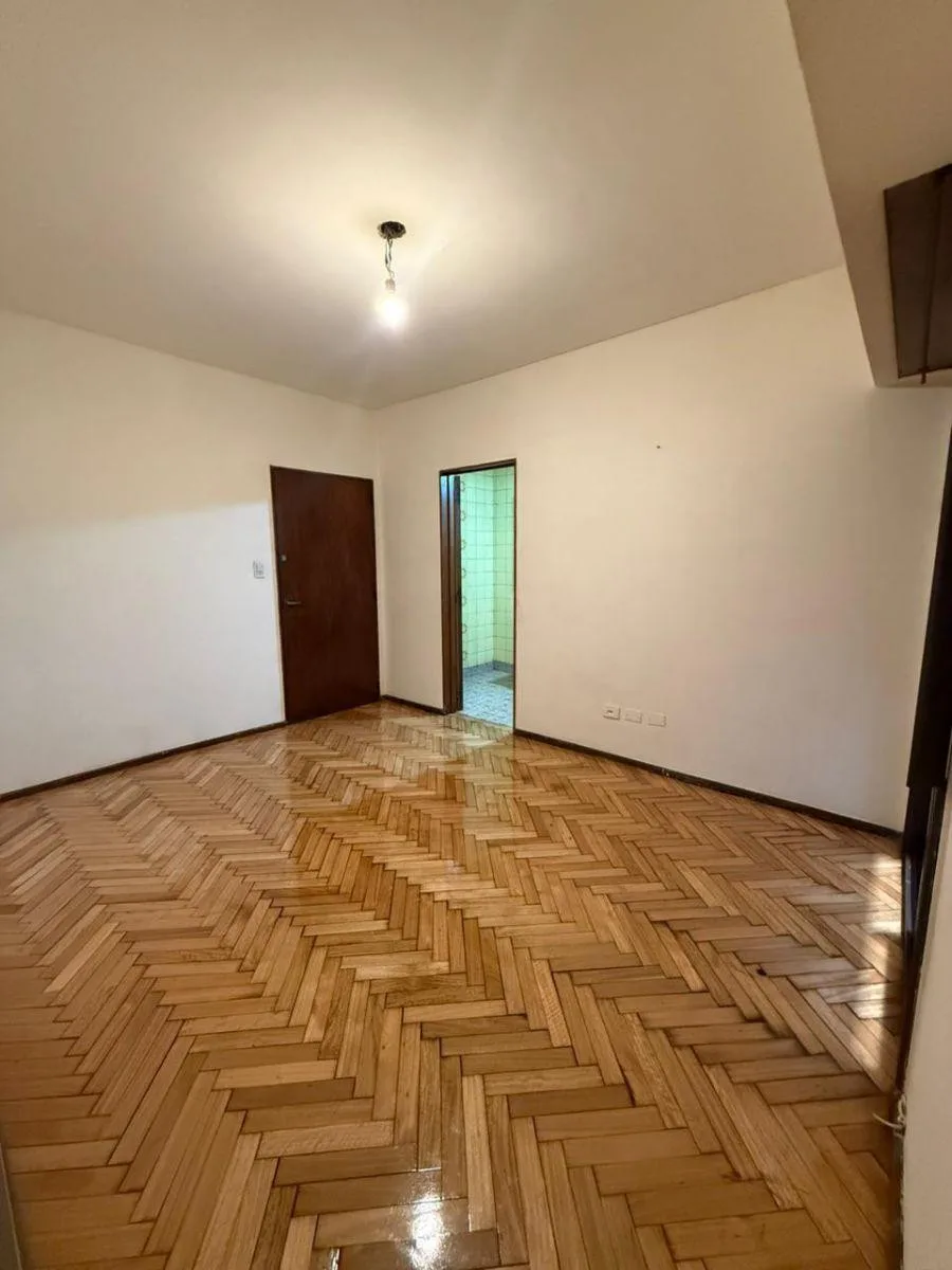 One-bedroom apartment in Flores
