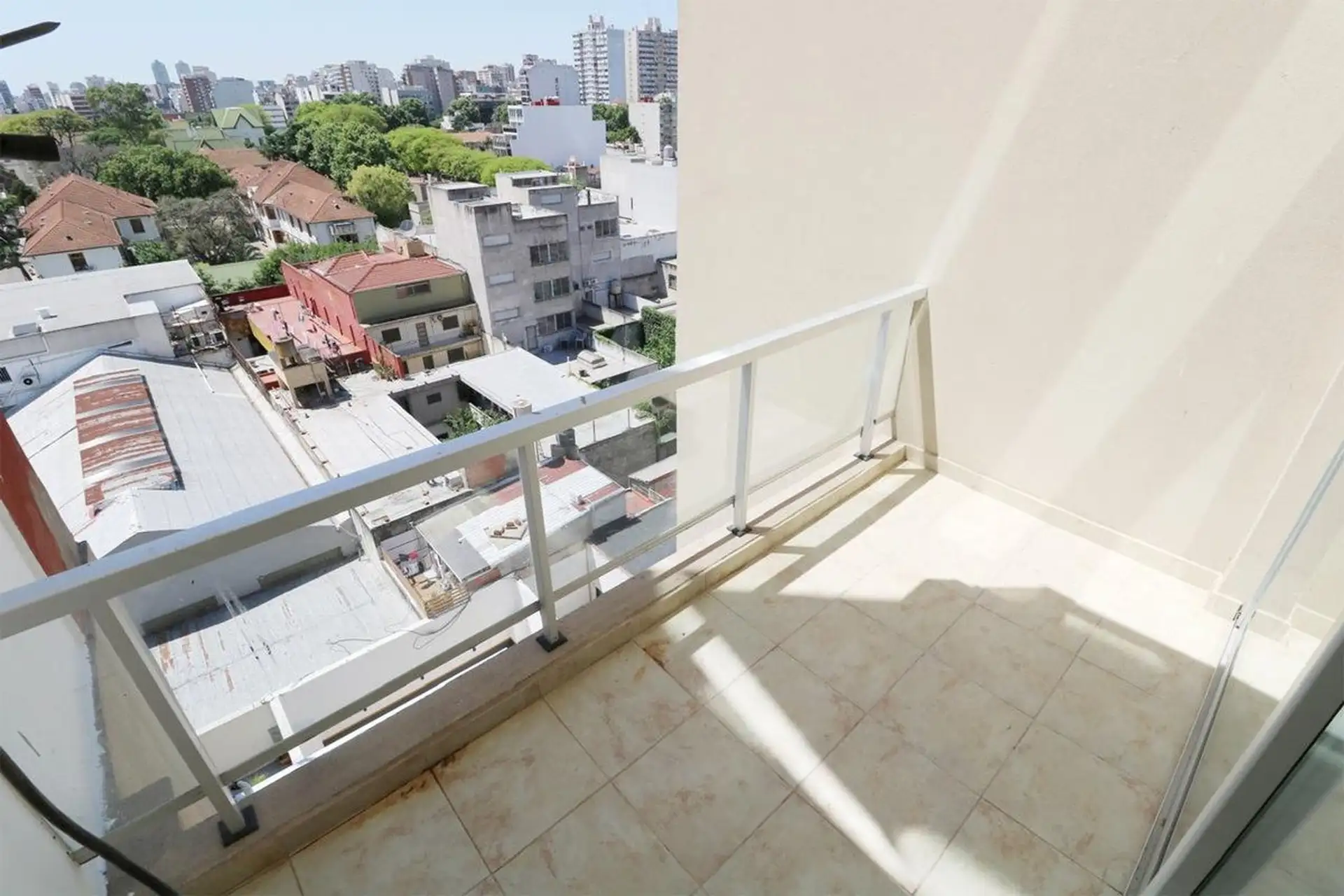 Departamento de 3 ambientes con 2 dormitorios en Flores