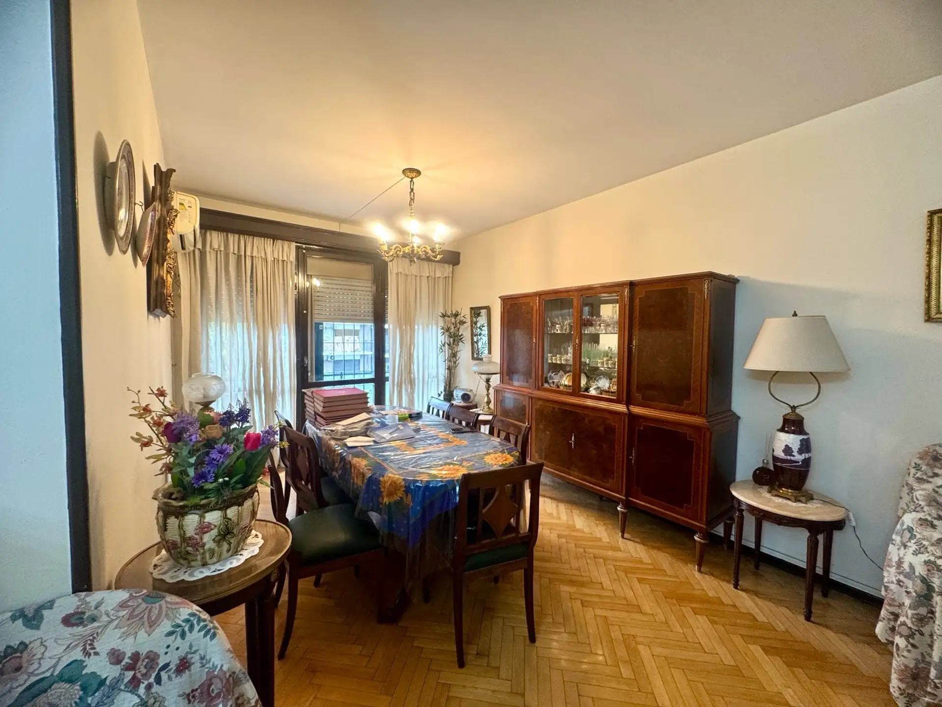 Apartamento de 3 ambientes com 2 dormitórios na Caballito