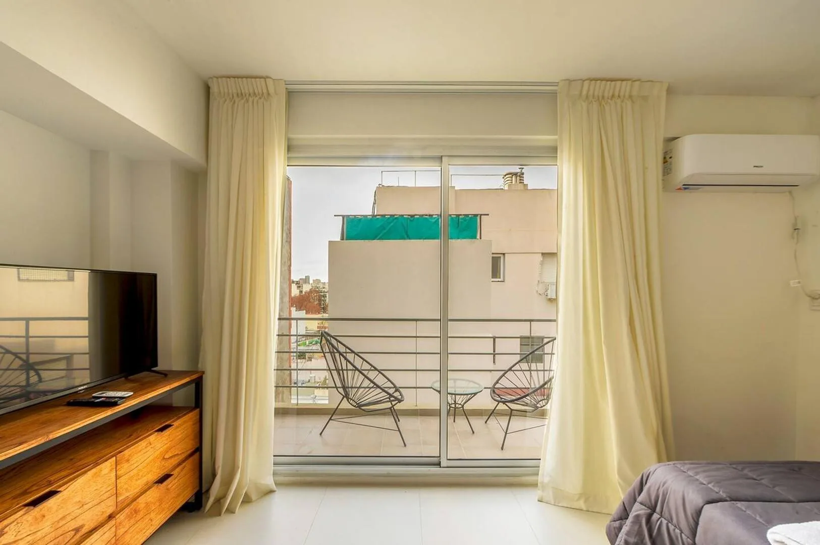 Monoambiente amoblado en alquiler temporal en Almagro