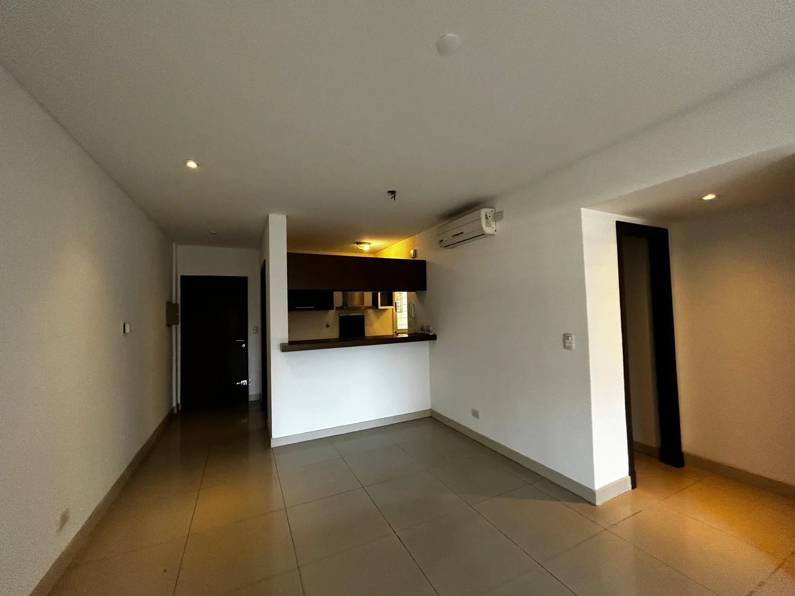 Apartamento de dois ambientes com 1 suíte em Martínez