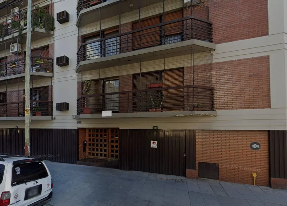 Apartamento semipiso de 4 ambientes em Lanús Oeste