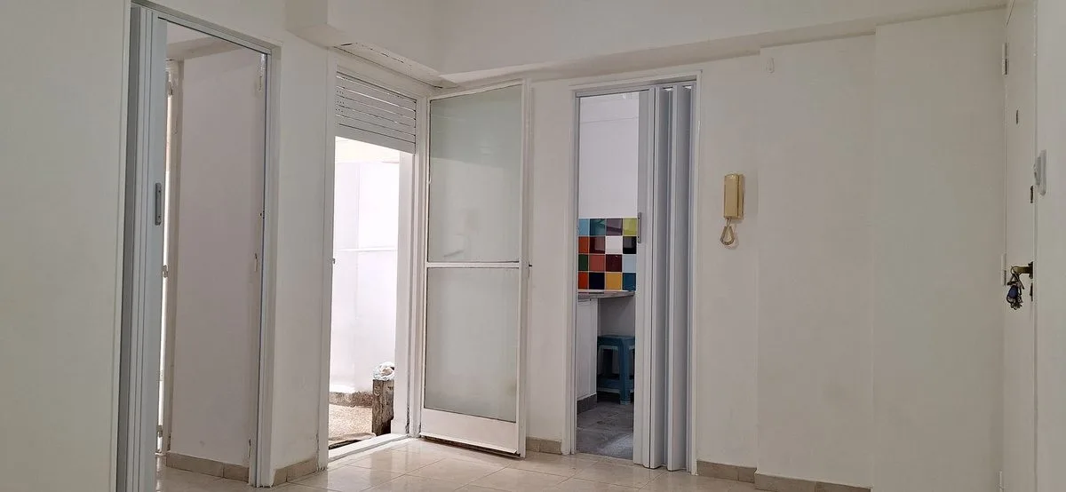 Apartamento de 2 ambientes com pátio em Belgrano