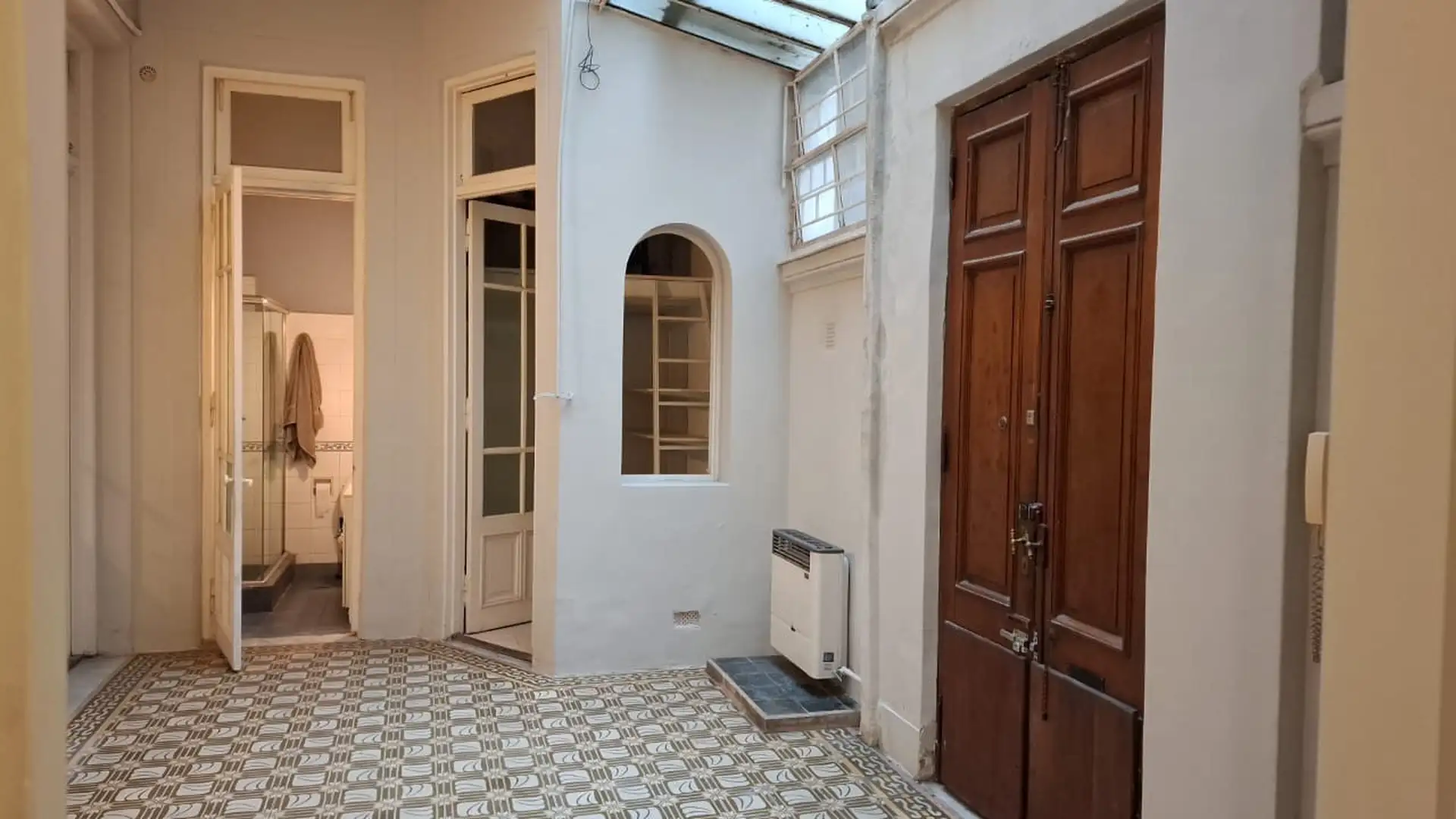 Квартира с 2 спальнями и отдельным входом в Recoleta