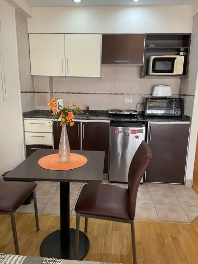 Refurbished studio apartment in Almagro