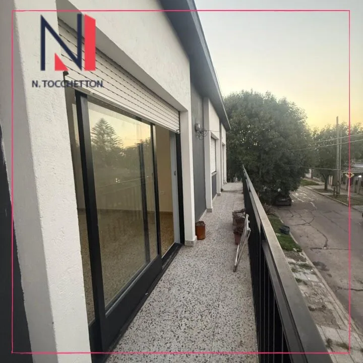 Apartamento de 2 dormitórios em Morón