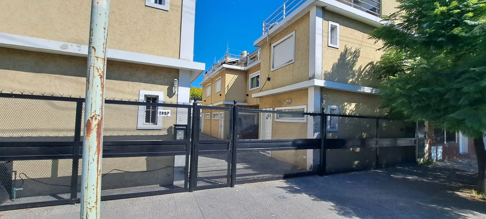 Дом-дуплекс с 2 спальнями в Mataderos