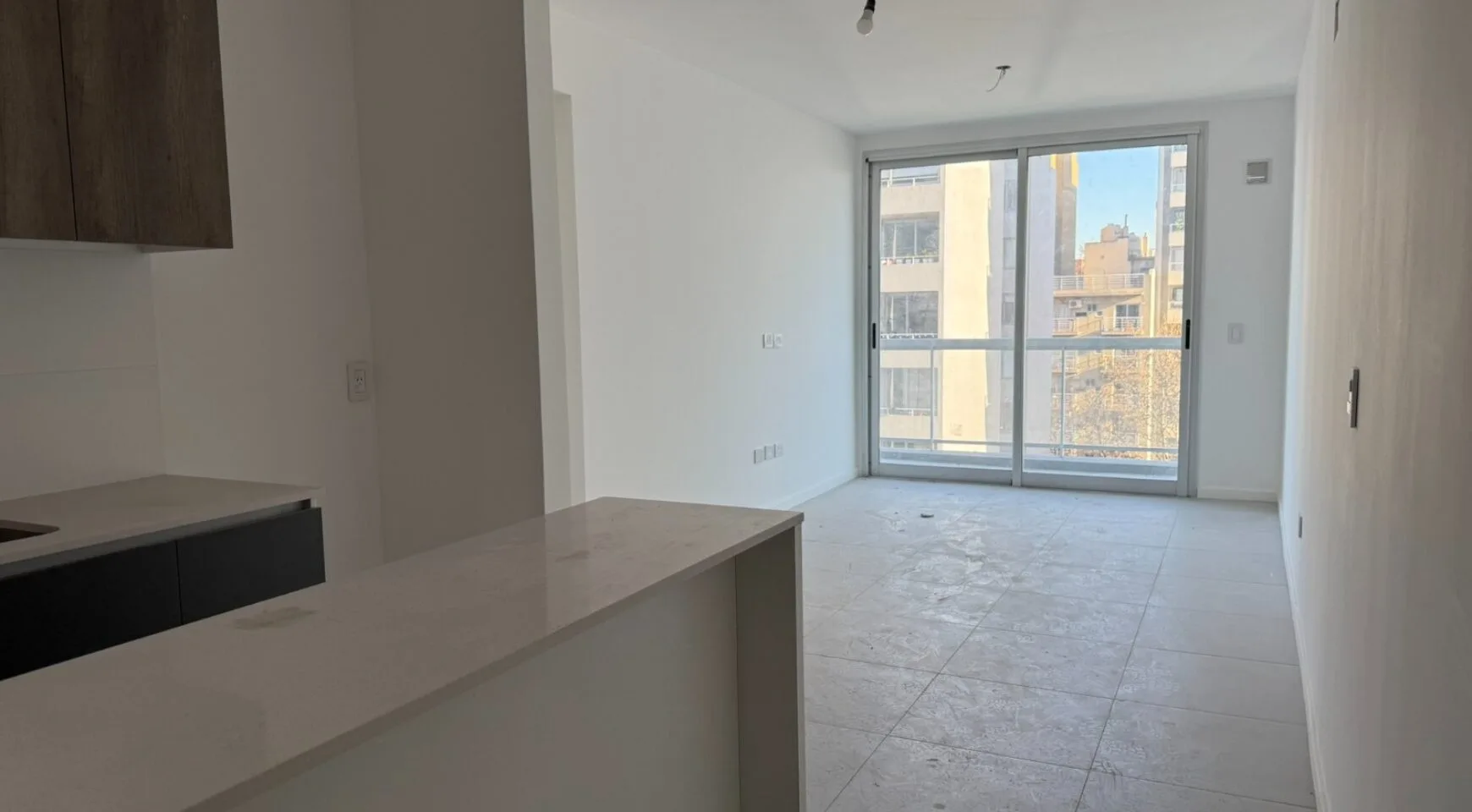 Unfurnished two-bedroom apartment in General San Martín