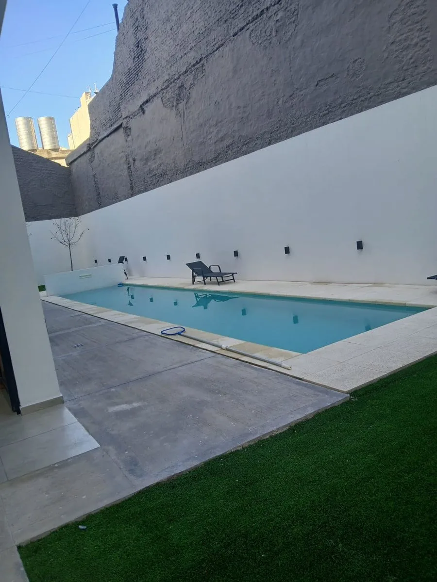 Kitnet de 1 dormitório com varanda em Balvanera