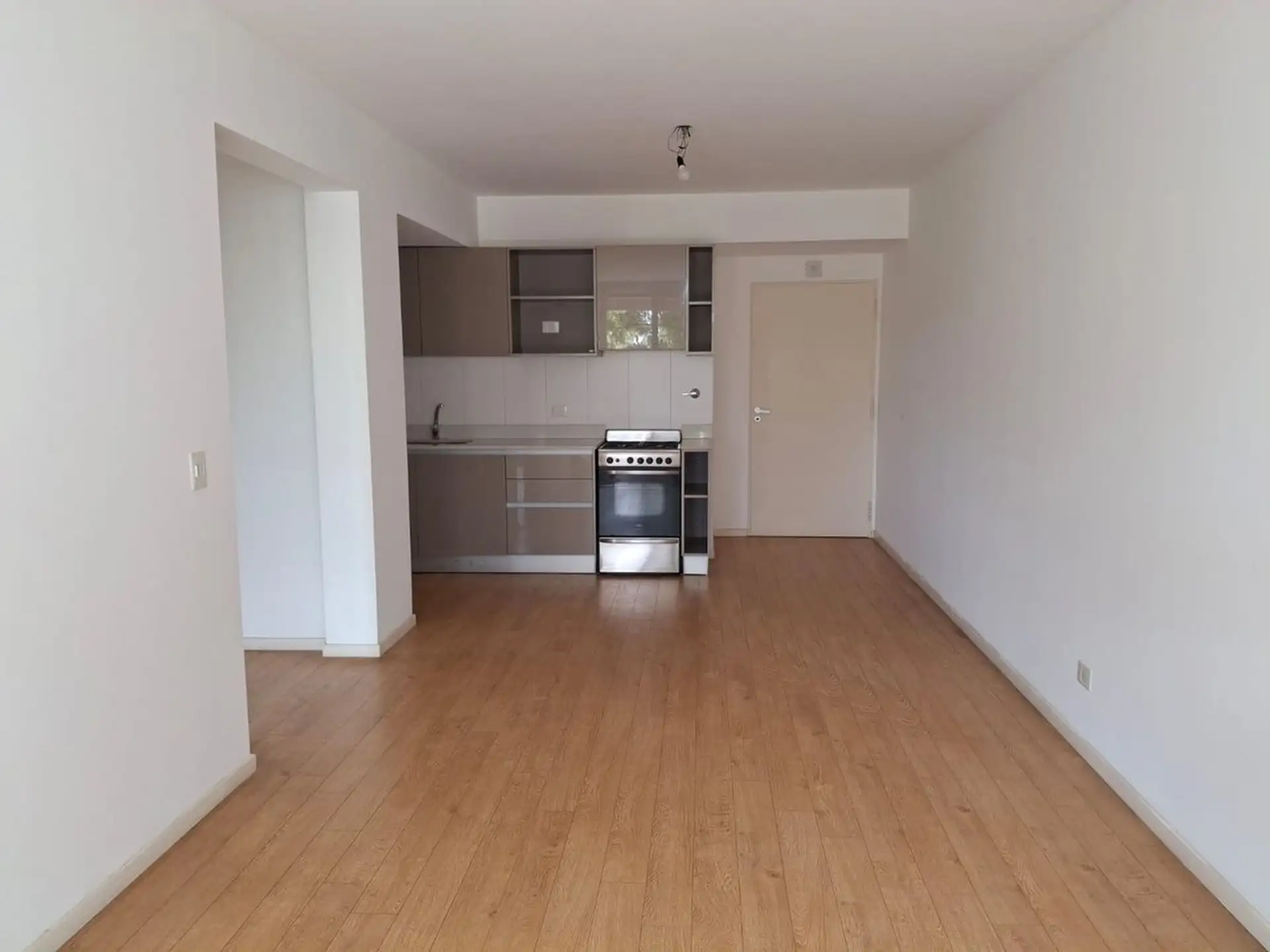 Departamento de 2 ambientes con 1 dormitorio y cochera en Villa Urquiza