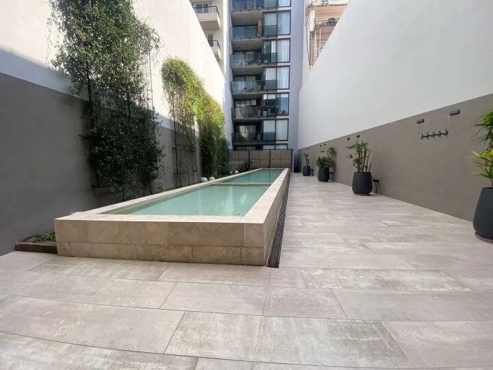 Квартира с 2 спальнями и парковкой в Saavedra