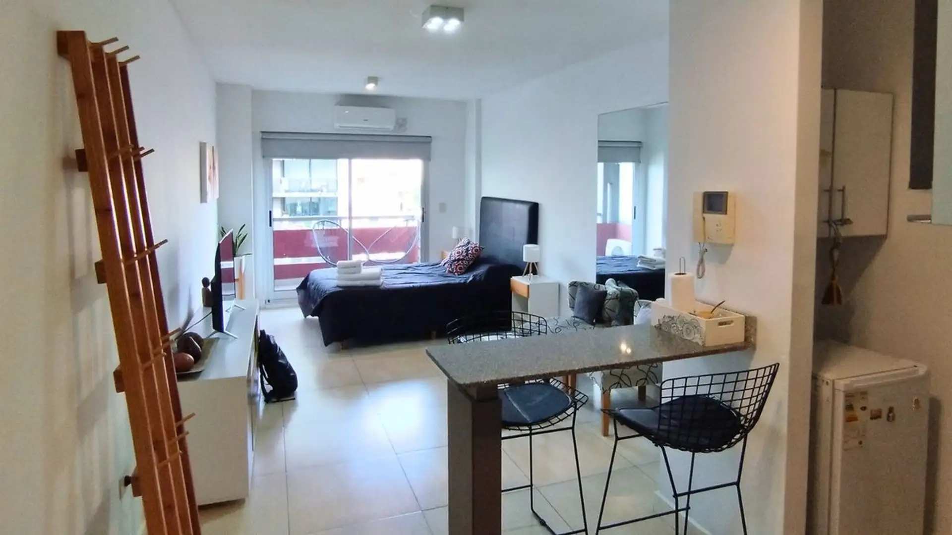 Kitnet mobiliada em Saavedra com vaga fixa e 31 m²