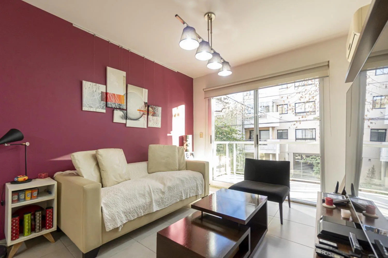 Departamento de 2 ambientes con cochera en Flores