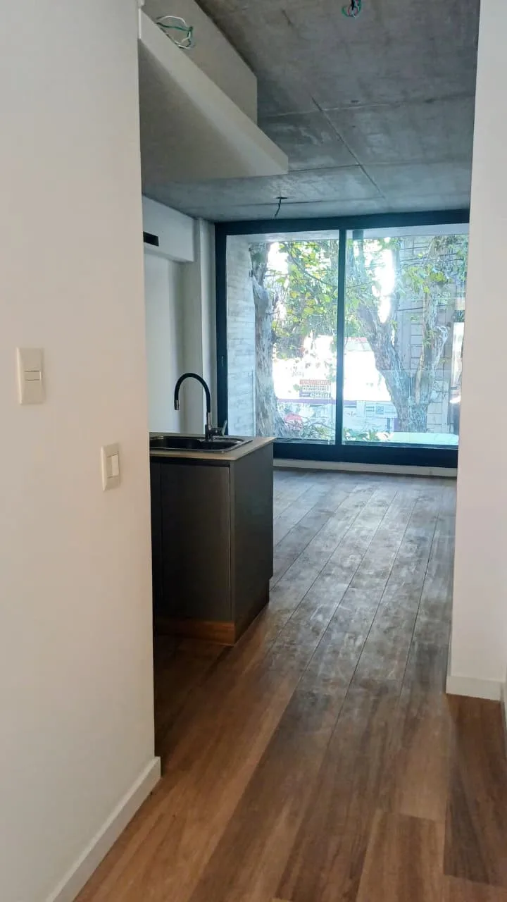One-bedroom apartment with balcony in Belgrano