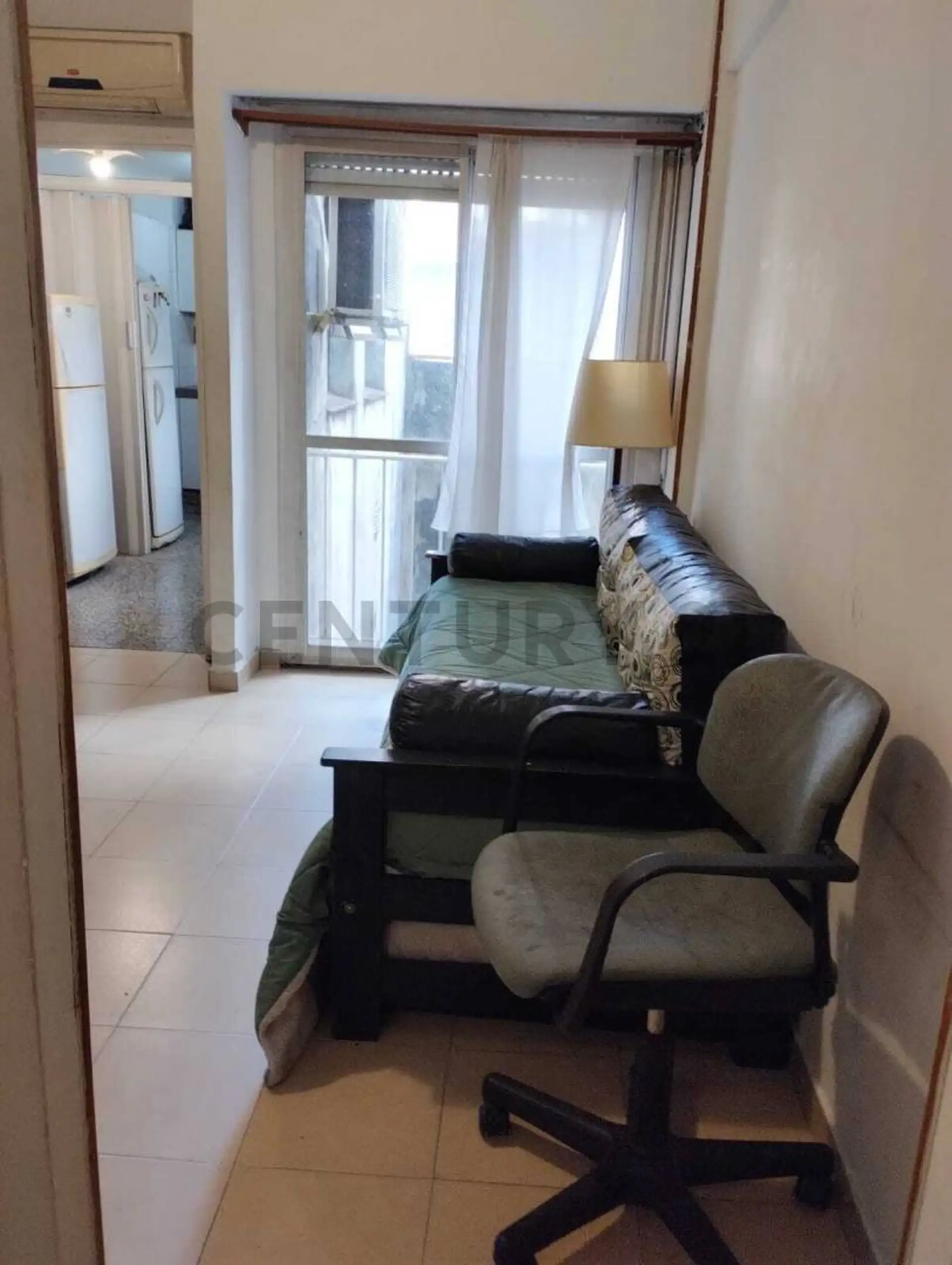 Apartamento de dois ambientes mobiliado em Balvanera