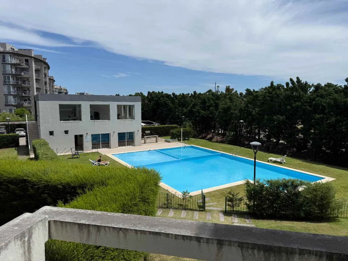 Furnished one-bedroom apartment with balcony terrace in Tigre