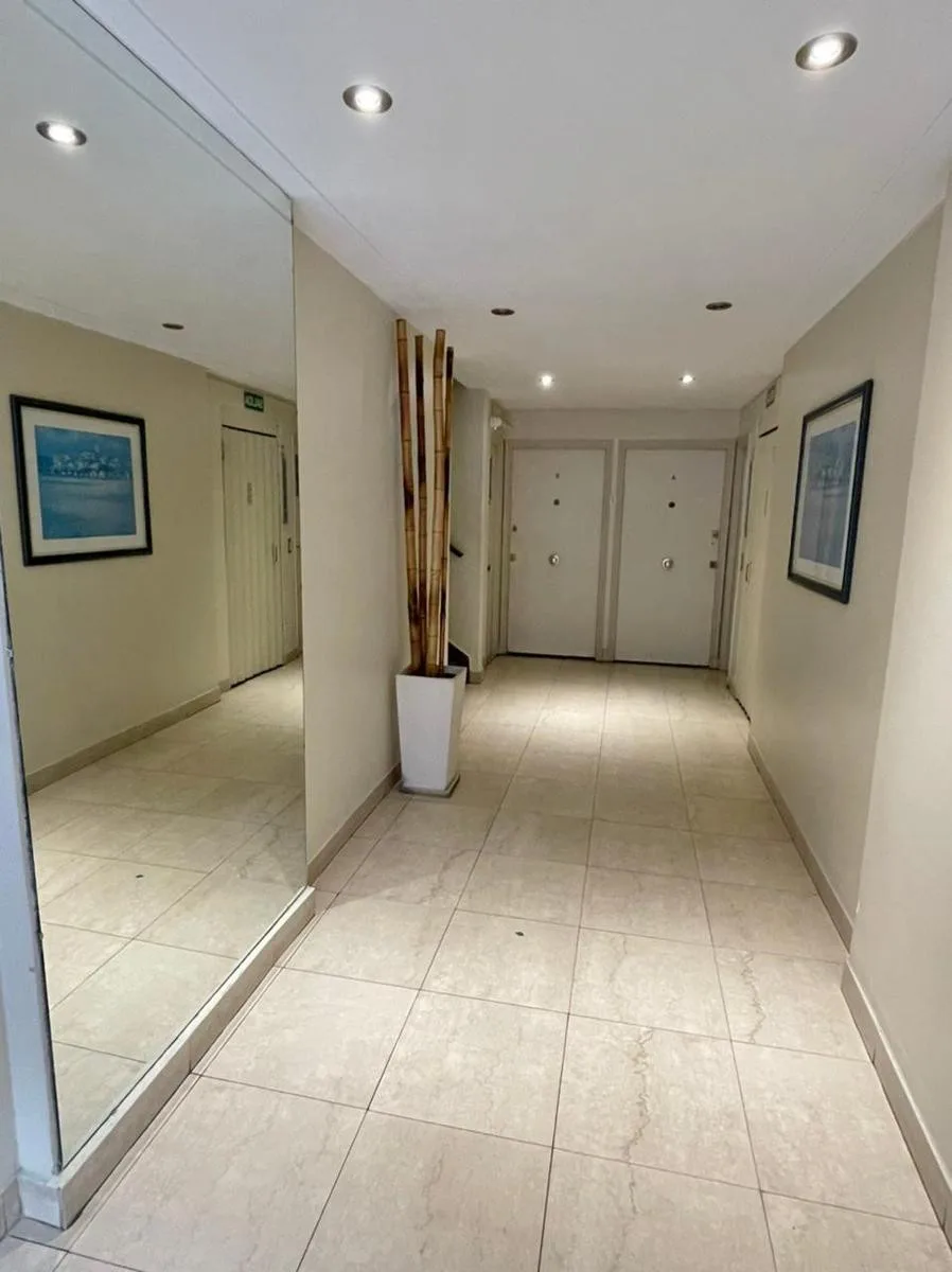 One-bedroom apartment in Recoleta