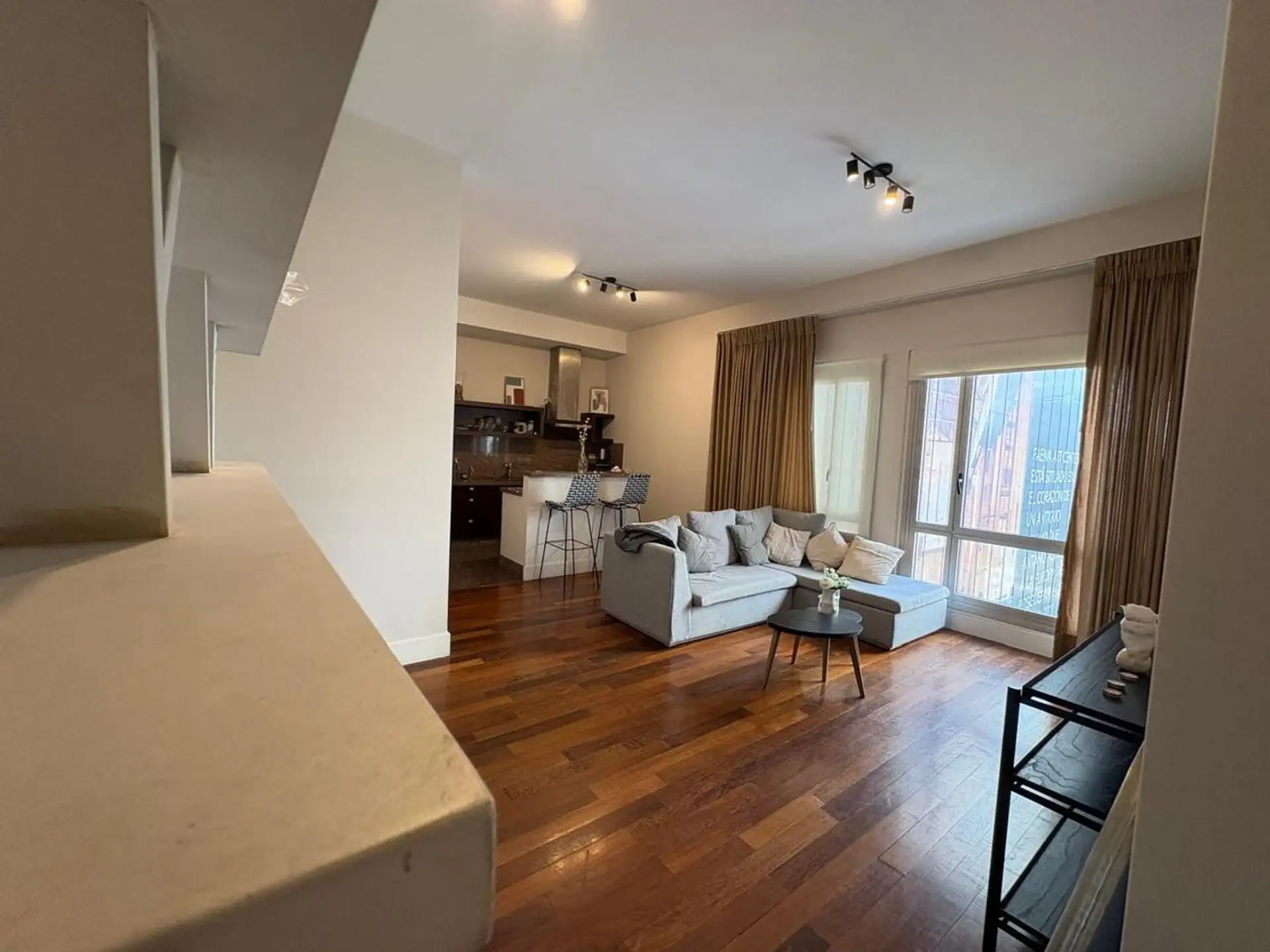 Apartamento mobiliado de 2 dormitórios em Puerto Madero