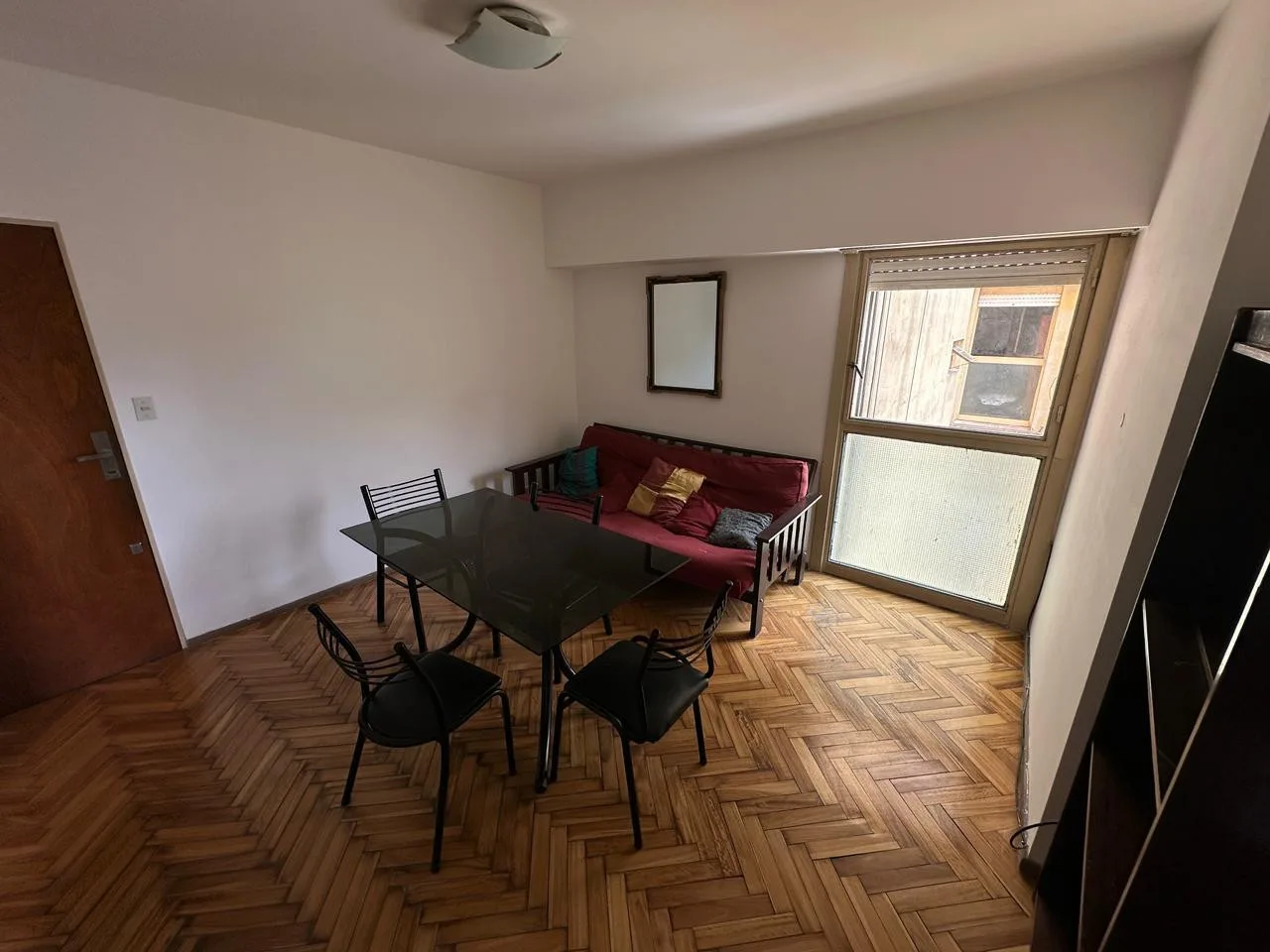 Apartamento de dois ambientes mobiliado em Balvanera