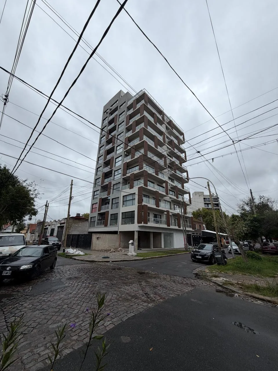 Apartamento de 2 ambientes com 1 quarto em Lanús