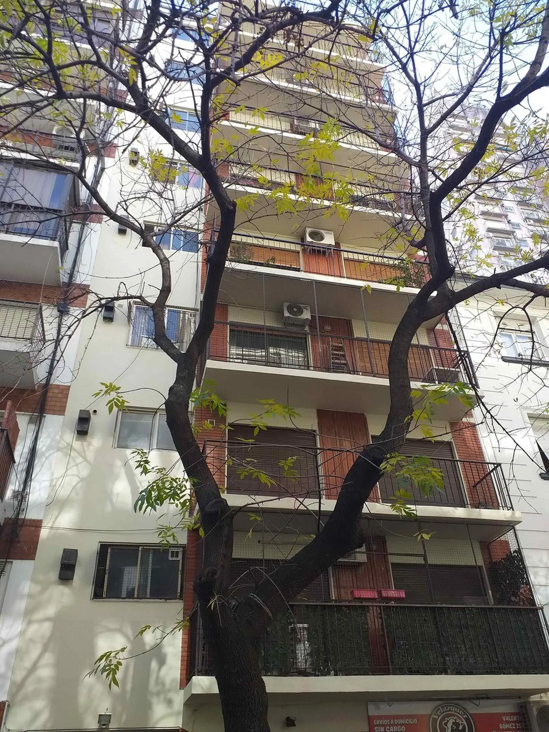 Two-room apartment in Almagro