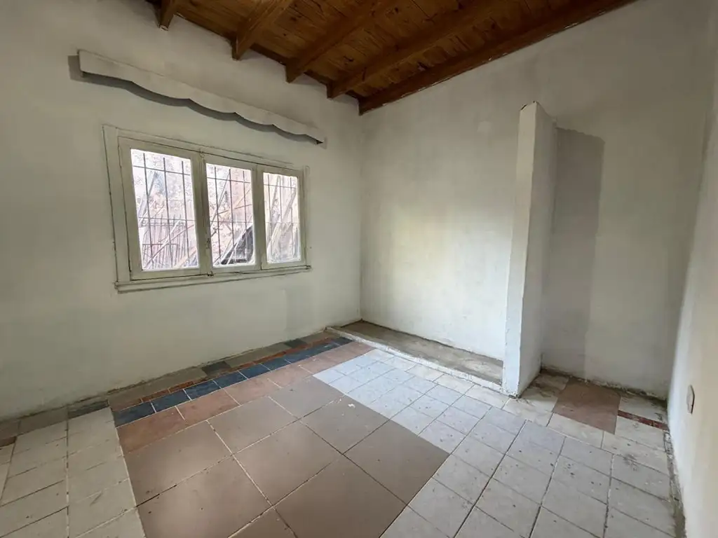 Independent PH with garage and patio